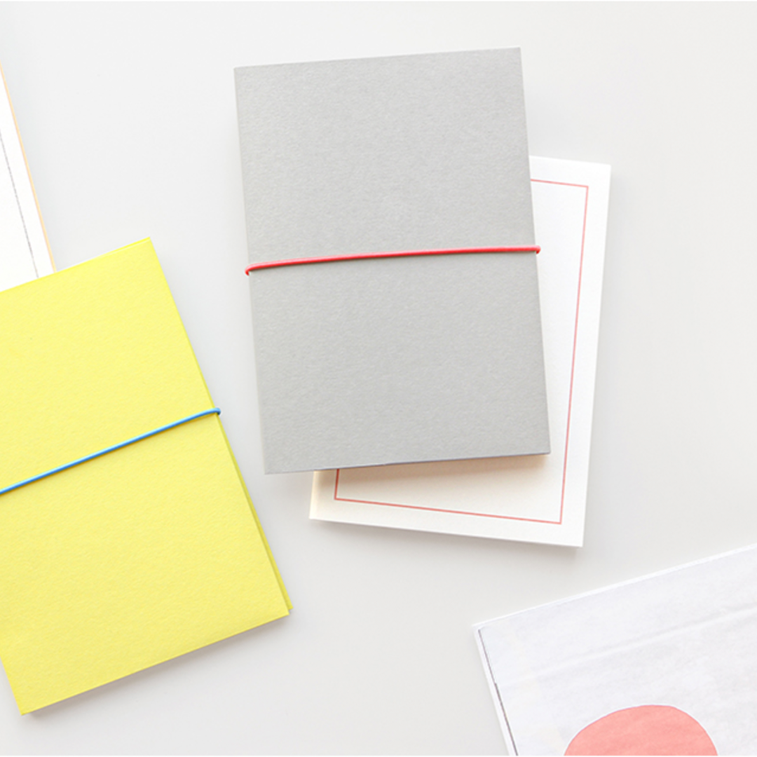Color file note (M) - plain (gray)